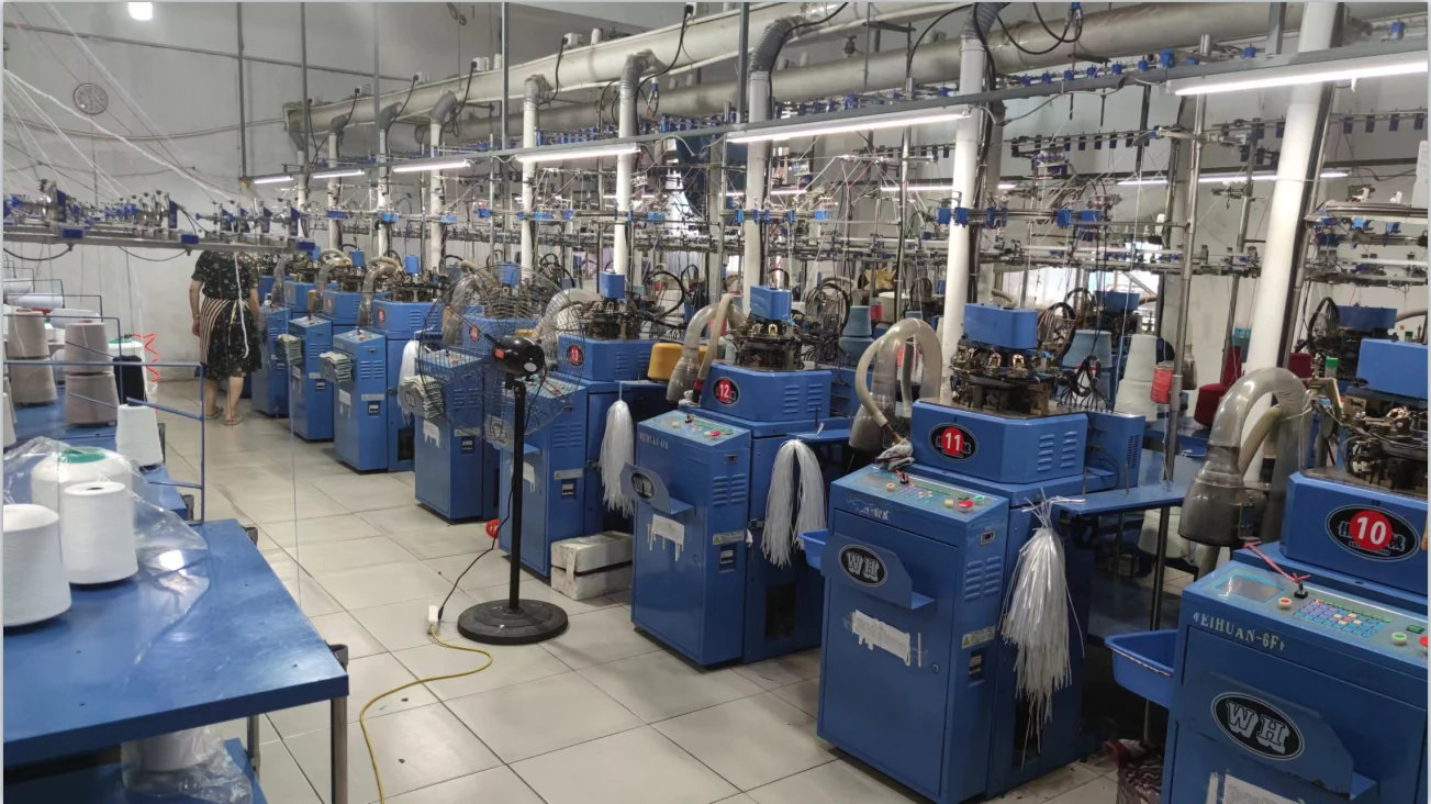 AIGE factory knitting